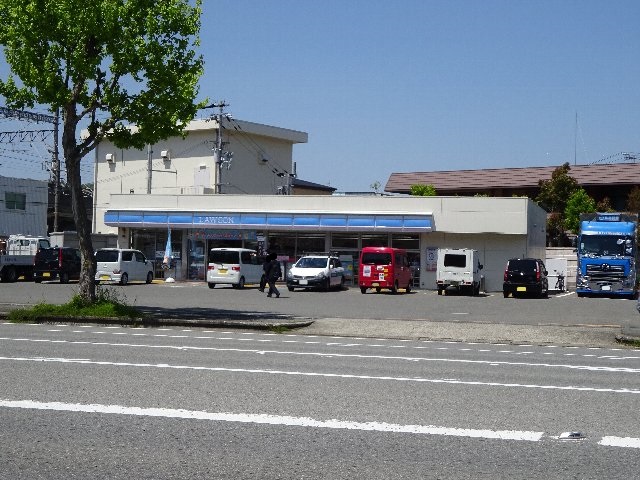 コンビニ　ローソン 海南名高西店様（コンビニ）まで744m
