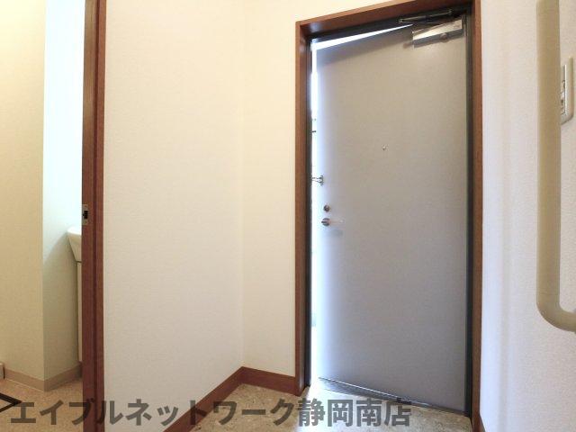 玄関　きれいな玄関です
