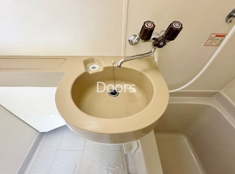 洗面設備　別のお部屋の写真です。