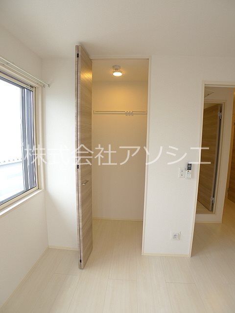 収納　ウォークインクローゼット