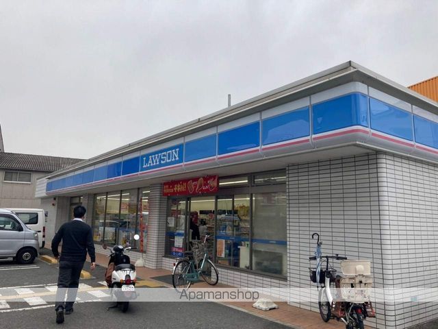 コンビニ　ローソン（コンビニ）まで384m