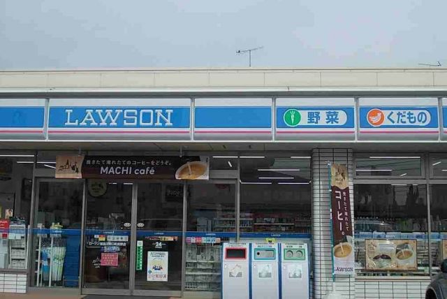 コンビニ　ローソン 加古川平岡町店（コンビニ）まで1108m