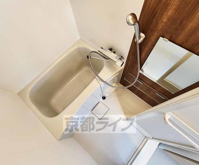 バス・シャワールーム　浴室乾燥機つき