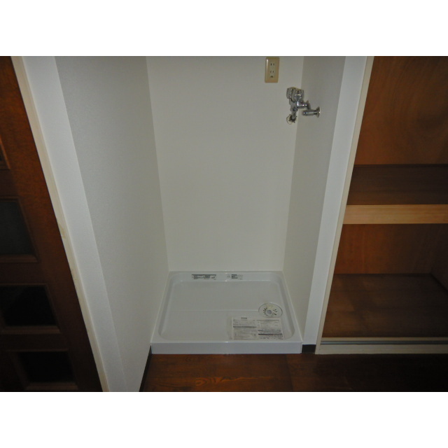 その他部屋・スペース　洗濯機置場