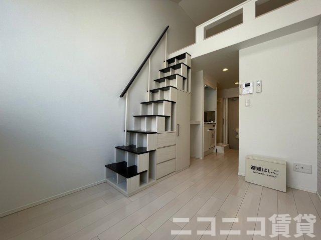 居室・リビング　別号室イメージの為、現状を優先致します。