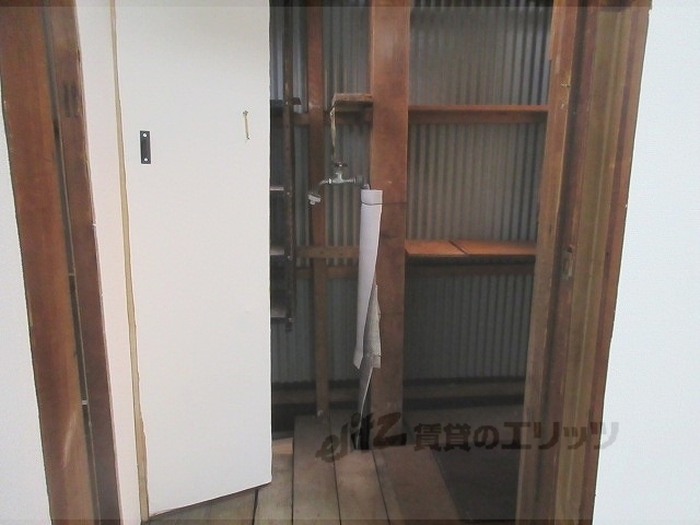 その他部屋・スペース　洗濯機置場