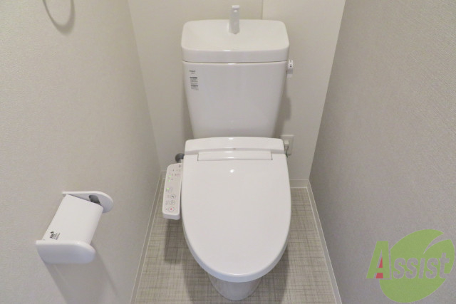 トイレ　トイレですが、オシャレな空間ですね