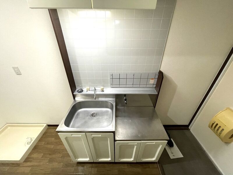 キッチン　※別号室の参考写真です