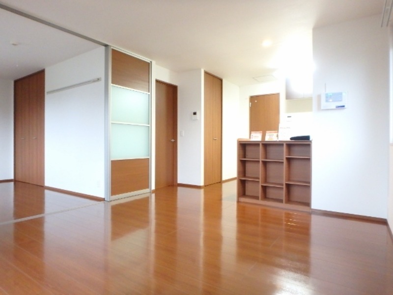 居室・リビング　図面と現状に相違がある場合には現状を優先