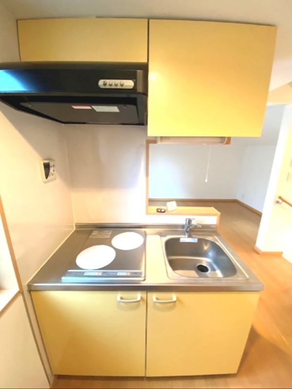 キッチン　2口IHクッキングヒーター付対面式キッチン