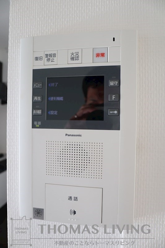 セキュリティ　安心のモニター付きインターフォンです。