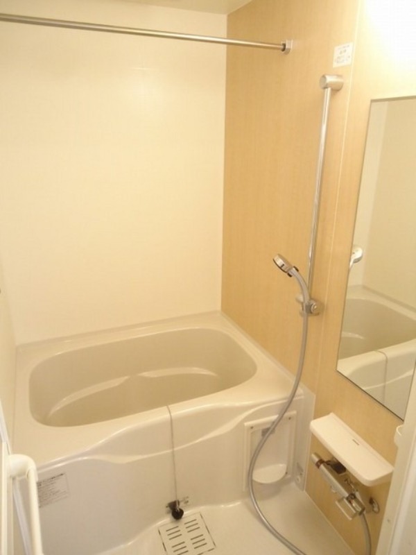 バス・シャワールーム　図面と現状に相違がある場合には現状を優先