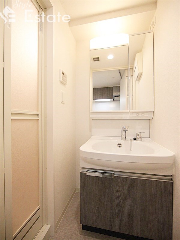 洗面設備　独立洗面台