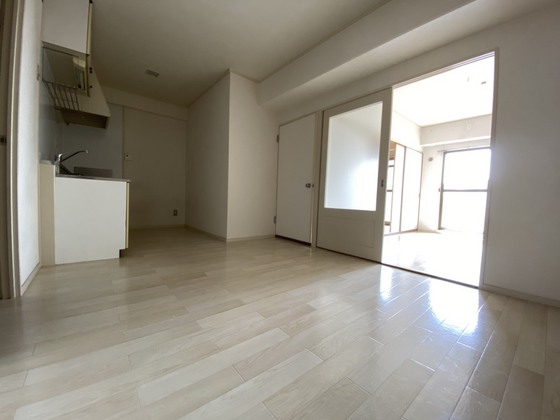 居室・リビング　※別部屋の写真です