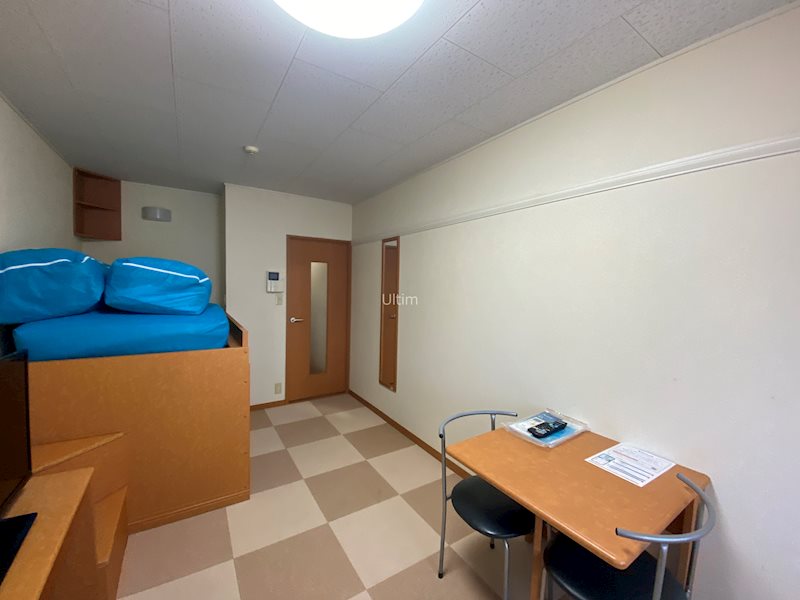 居室・リビング　※別のお部屋の写真です