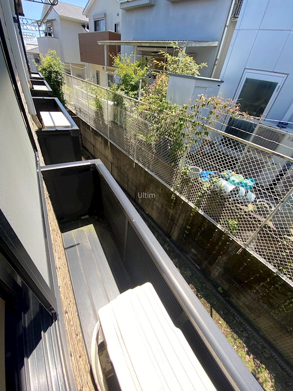 バルコニー　※別のお部屋の写真です
