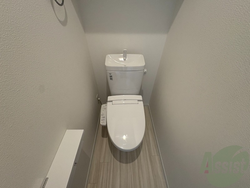 トイレ　トイレは清潔感があり安心して使用できそうです。