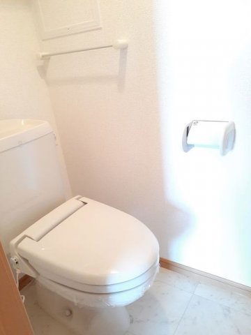 トイレ　トイレもきれいです