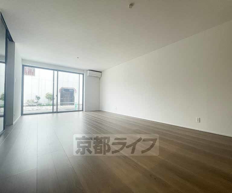 居室・リビング　Ｂ号室