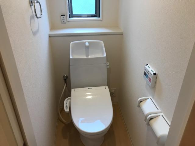 トイレ　シャワー付トイレ