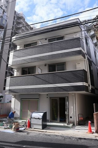建物外観　落ち着いた雰囲気の外観です