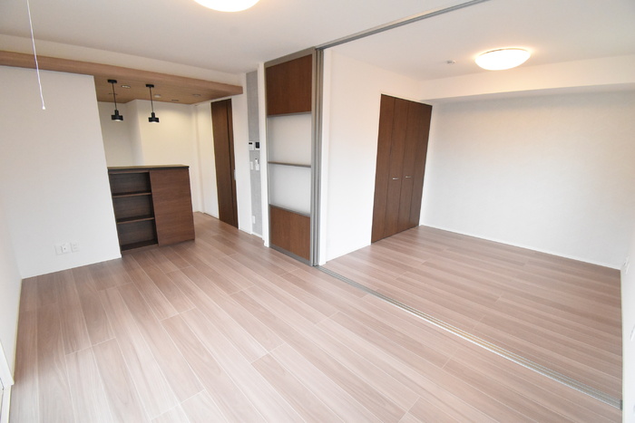 居室・リビング　ＬＤＫ１１．７帖 洋室４．５帖