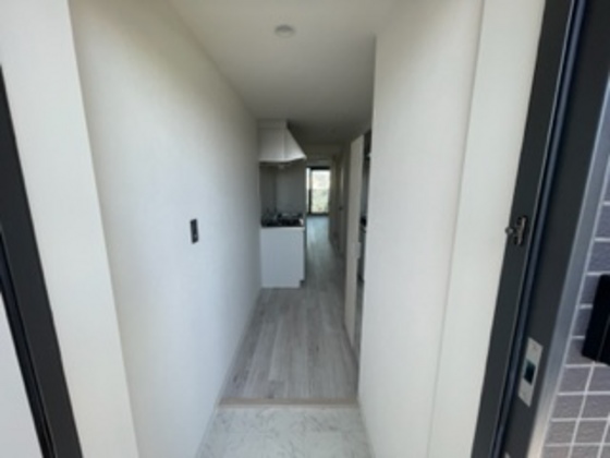 玄関　※別部屋の写真です