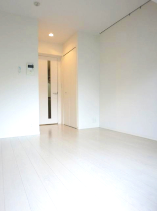 居室・リビング　ゆったりした洋室です