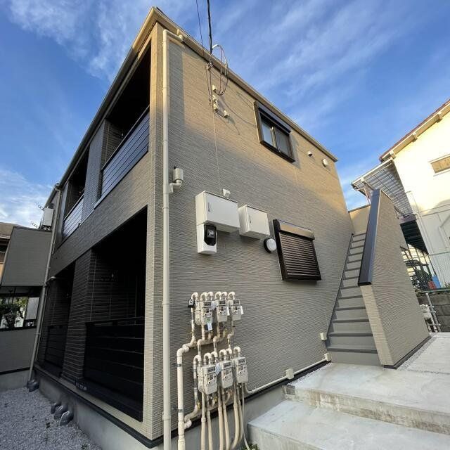 建物外観　エントランス