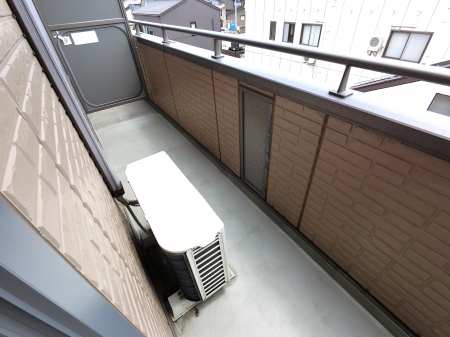 バルコニー　バルコニー（同間取参考写真）