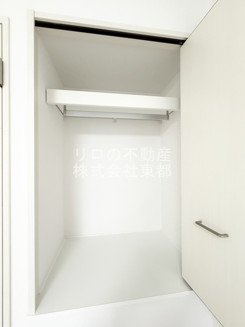 収納　パイプハンガー付き☆畳まず衣類を掛けることができます♪