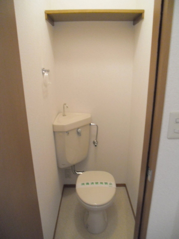 トイレ　清潔感のあるトイレ