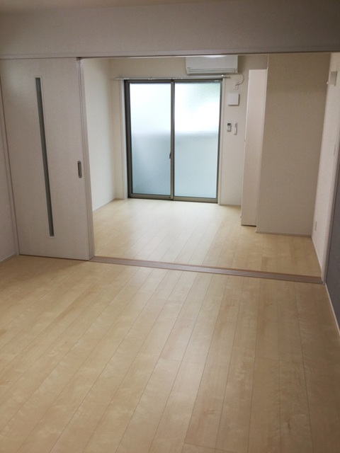 居室・リビング　同仕様