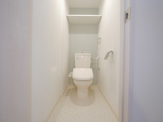 トイレ　ウォシュレット完備☆