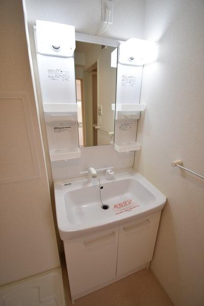洗面設備　同仕様写真