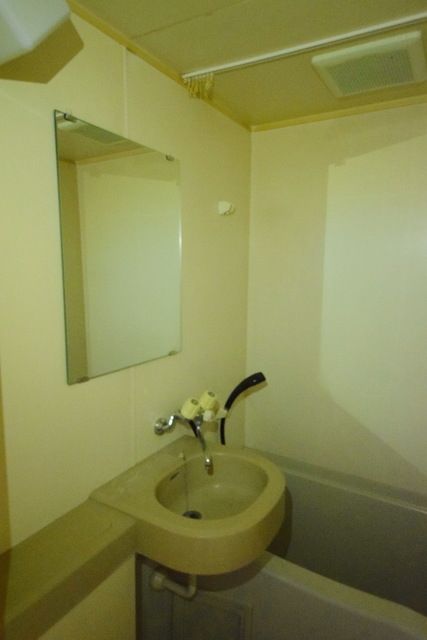 洗面設備　別部屋参考写真