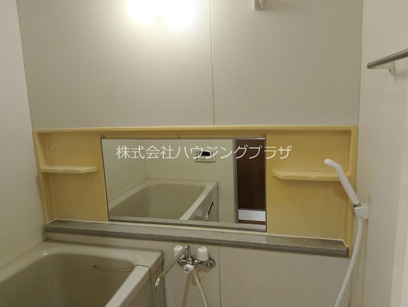 バス・シャワールーム　追炊き機能付き
