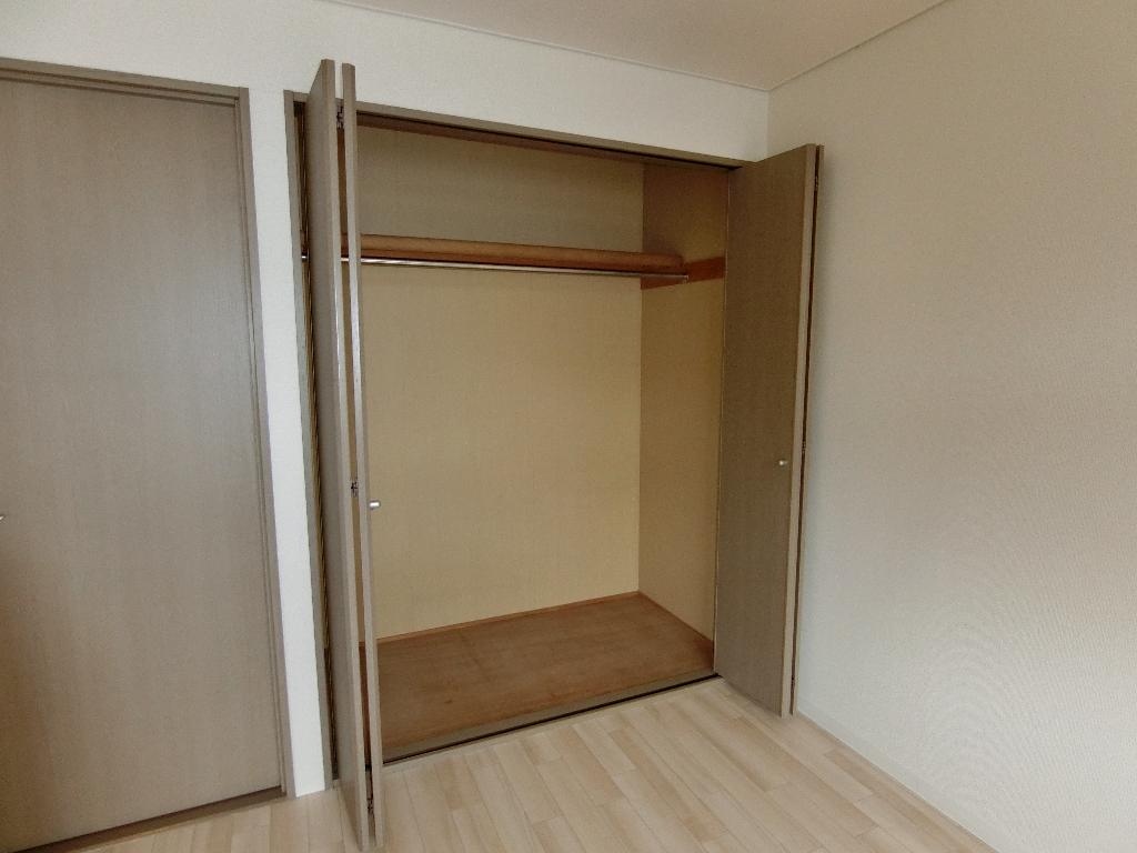 収納　クローゼット