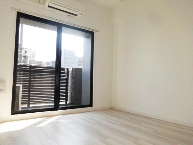 その他部屋・スペース　南向きで日当たりの良いお部屋です♪
