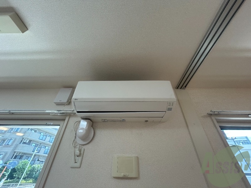 その他設備　エアコンが備わっているので暑い日でも快適に過ごせます。