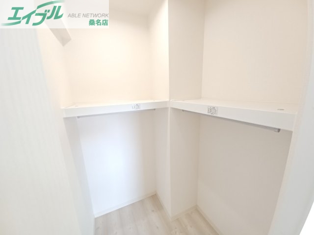収納　同物件別部屋参考写真です。