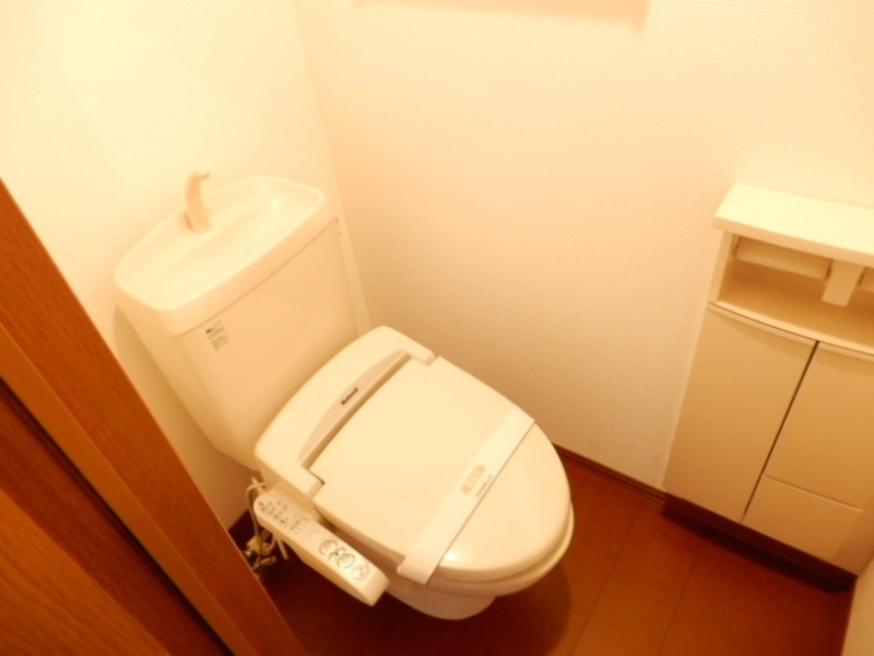 トイレ　図面と現状に相違がある場合には現状を優先