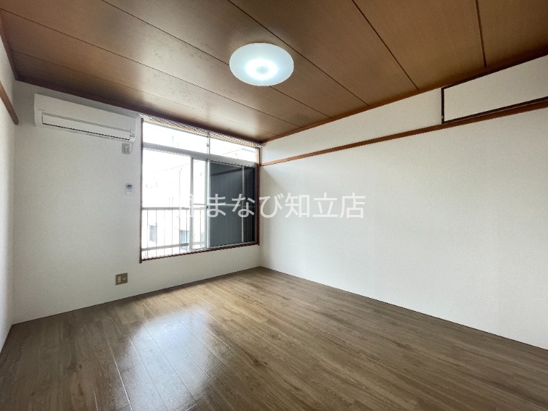 居室・リビング　別部屋写真