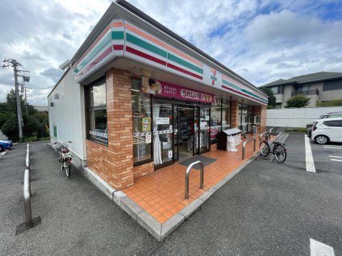 コンビニ　セブンイレブン 柏南増尾1丁目店（コンビニ）まで850m