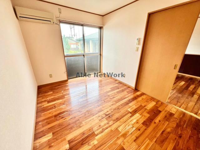 都城市 2階建 築19年の内装写真