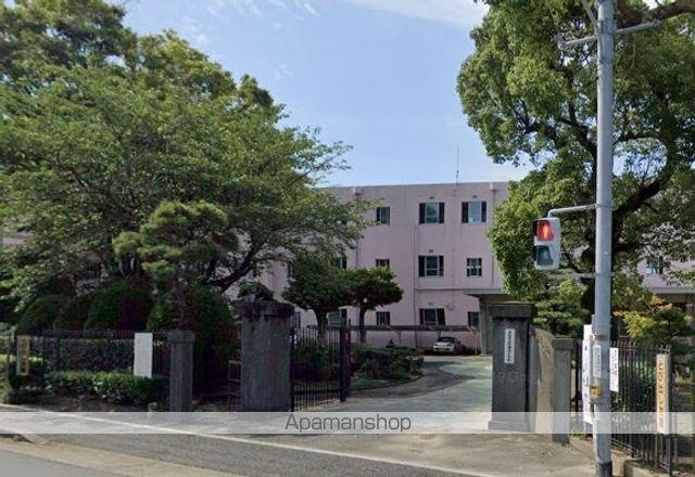 小学校　龍禅寺小学校（小学校）まで410m