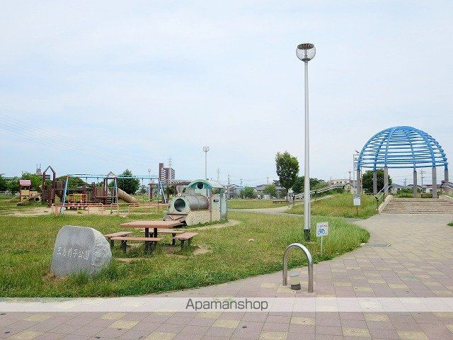 公園　楊子公園（公園）まで707m