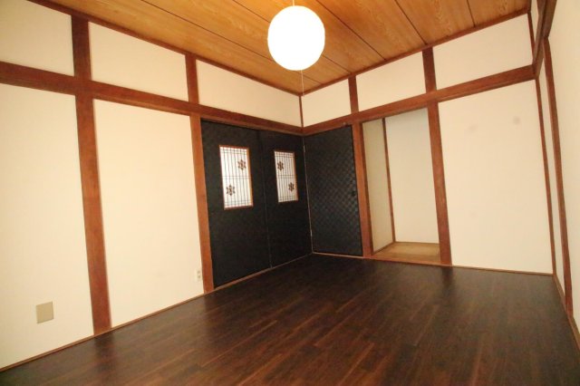 その他部屋・スペース　和室を洋室にリフォーム済