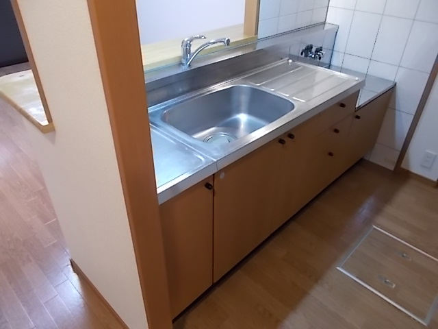 キッチン　モデルルーム（同型タイプ）