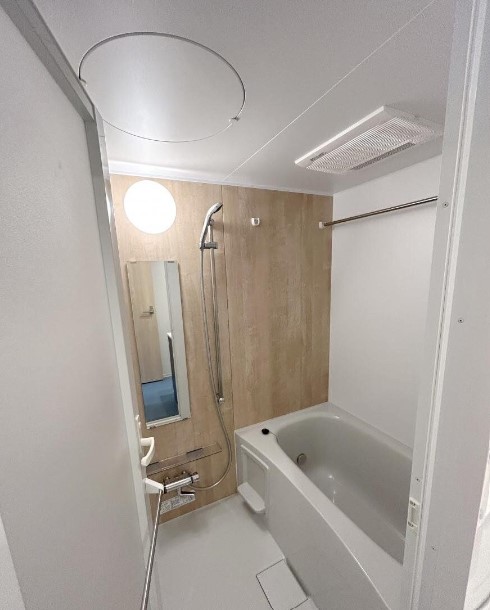 バス・シャワールーム　別部屋参考写真
